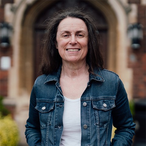 Clare Bryant headshot