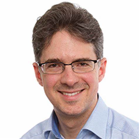 Yorgo Modis headshot